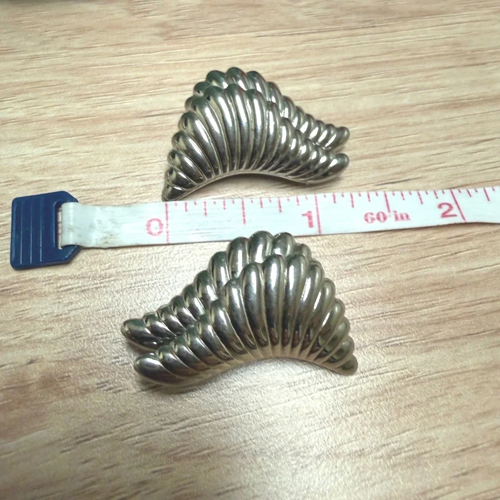 Vintage Silver Tone Ribbed Wing Fan Statement Clip On Earrings Sculptural Retro